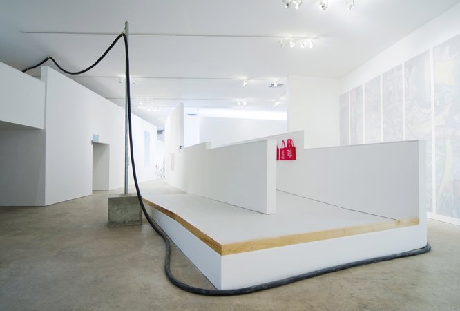 Mandla Reuter, Image 86